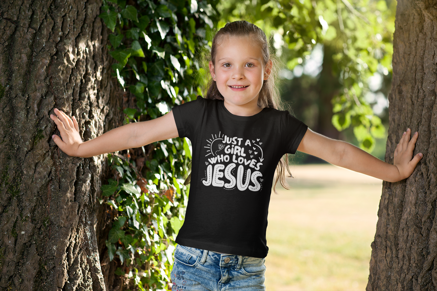 Kid's T-Shirt Just a Girl who loves Jesus